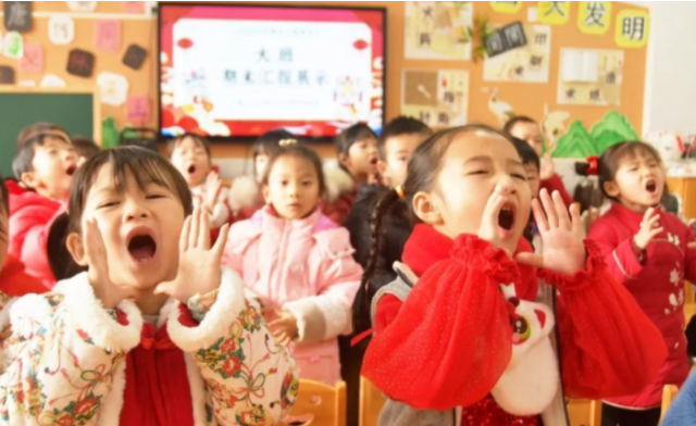 觸手可及線下近在家門口使無數(shù)嬰幼兒和他們的家庭獲益